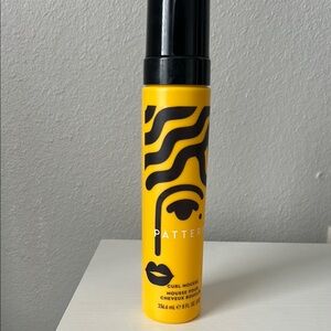 Pattern Curl Mousse in Yellow Bottle